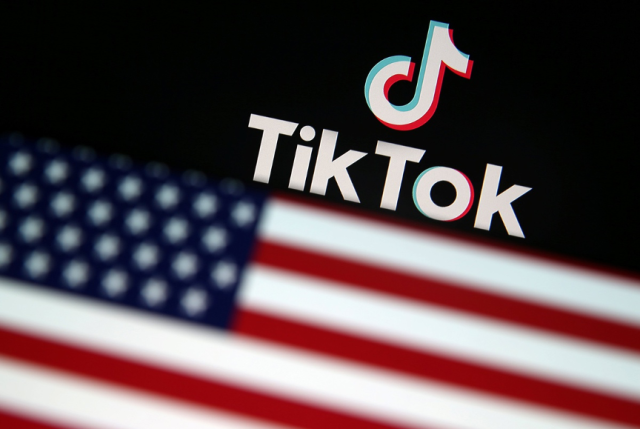 Tik Tok公司声明中提到的提议是TikTok的总部会继续留在美国，甲骨文将成为TikTok在数据安全合规方面的合作伙伴，为美国用户提供云架构服务。不过该方案并不涉及技术及算法转让。