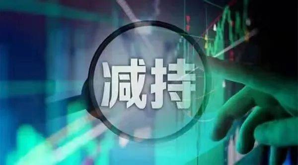 股票型ETF的基金份额却出现了缩水。截至1月6日，全市场615只股票型ETF的总份额为8913.57亿份，相比2022年末减少了54.01亿份，如果按照区间成交均价计算，净流出约95.61亿元。