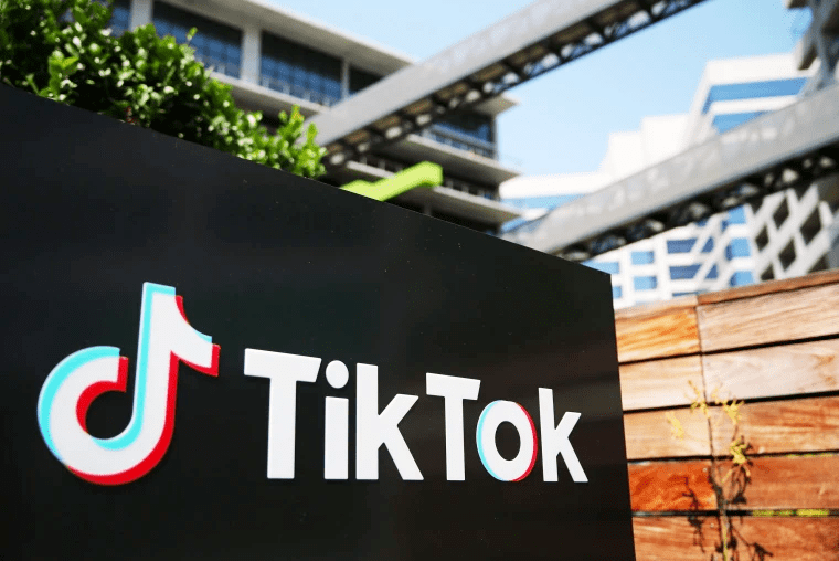 TikTok CEO 周受资美国会听证会：一场注定「无法赢得的战争」，至少「让他说话」