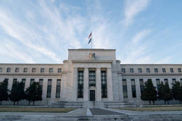 美联储宣布上调联邦基金利率目标区间25个基点到5.25%至5.5%之间。